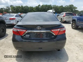 2017 Toyota Camry XLE z VIN 4T1BF1FK0HU402901, wystawiony jako Copart lot #58214405 z przebiegiem 85 148 mil mil oraz Szkoda całkowita • Salvage title. Historia ofert i sprzedaży dostępna na DreamBid. Obrazek 6.