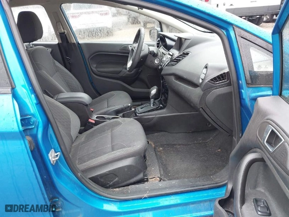 2014 Ford Fiesta SE with VIN 3FADP4BJ6EM204449, listed as a IAAI auction lot 41992813 with 92,026 mi miles. Bid and sale history available at carsss.com. Image 5.