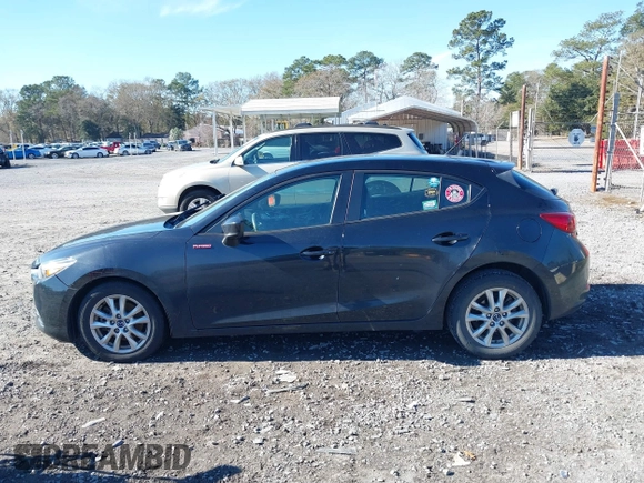 2017 Mazda 3 Sport with VIN 3MZBN1K72HM101671, listed as a IAAI auction lot 41325369 with 97,520 mi miles. Bid and sale history available at carsss.com. Image 14.
