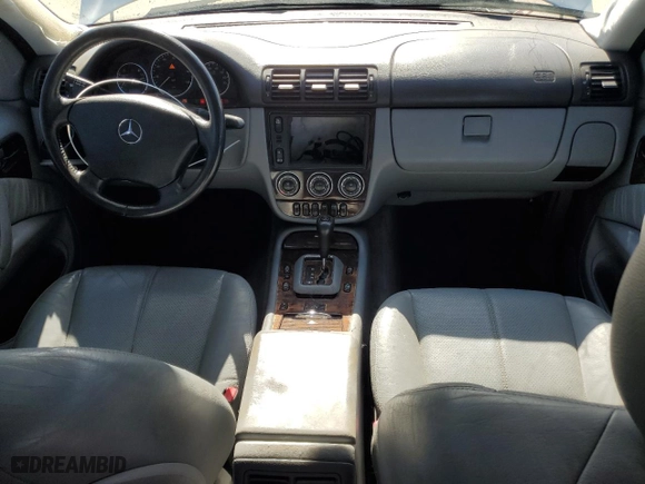 2005 Mercedes-Benz M-Class 3.7L with VIN 4JGAB57E75A518651, listed as a Copart auction lot 51687365 with 113,698 mi miles and Clean Title. Bid and sale history available at carsss.com. Image 8.