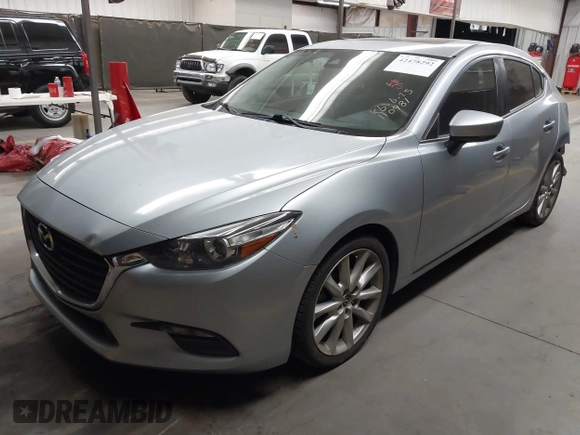 2017 Mazda 3 Touring с VIN JM1BN1V72H1110981, выставлен на аукционе IAAI как лот 42478292 с пробегом 141 921 миль миль и . История ставок и продаж доступна на DreamBid. Изображение 17.