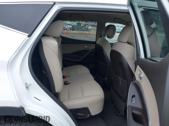 2017 Hyundai Santa Fe 2.4L с VIN 5NMZUDLB1HH035769, выставлен на аукционе IAAI как лот 42764052 с пробегом 73 139 миль миль и . История ставок и продаж доступна на DreamBid. Изображение 8.