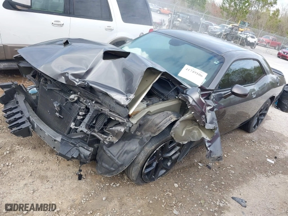 2019 Dodge Challenger SXT with VIN 2C3CDZAG4KH530251, listed as a IAAI auction lot 41749106 with 101,643 mi miles. Bid and sale history available at carsss.com. Image 2.