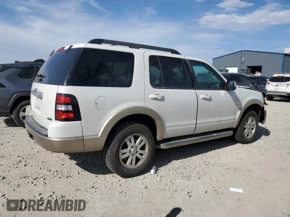 2010 Ford Explorer Eddie Bauer z VIN 1FMEU7E87AUB12835, wystawiony jako Copart lot #53271045 z przebiegiem 154 046 mil mil oraz Szkoda całkowita • Salvage title. Historia ofert i sprzedaży dostępna na DreamBid. Obrazek 3.