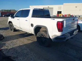 2020 GMC Sierra 1500 SLT with VIN 3GTU9DEL1LG114333, listed as a IAAI auction lot 41452715 with 178,876 mi miles. Bid and sale history available at carsss.com. Image 3.