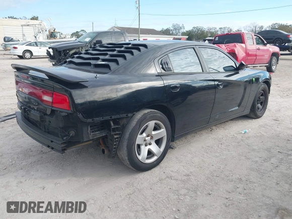 2012 Dodge Charger Police z VIN 2C3CDXAT6CH305154, wystawiony jako IAAI lot #41366892 z przebiegiem 155 824 mil mil oraz . Historia ofert i sprzedaży dostępna na DreamBid. Obrazek 4.