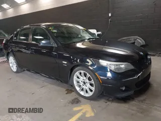2010 BMW 5 Series 528i xDrive with VIN WBANV1C51AC388468, listed as a IAAI auction lot 41932964 with 199,919 mi miles and . Bid and sale history available at carsss.com. Image 1.