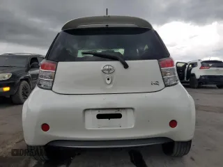 2013 Scion iQ with VIN JTNJJXB01DJ022687, listed as a Copart auction lot 61918195 with 117,483 mi miles and Salvage title. Bid and sale history available at DreamBid. Image 6.