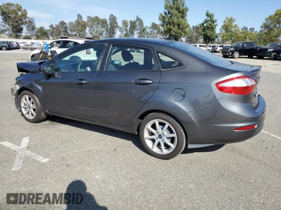 2019 Ford Fiesta SE z VIN 3FADP4BJ4KM106189, wystawiony jako Copart lot #57913315 z przebiegiem Nie podano mil oraz Szkoda całkowita • Salvage title. Historia ofert i sprzedaży dostępna na DreamBid. Obrazek 2.