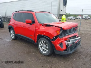 2021 Jeep Renegade Latitude with VIN ZACNJCBB4MPN10965, listed as a IAAI auction lot 40991464 with 37,124 mi miles. Bid and sale history available at carsss.com. Image 1.