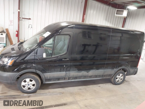 2018 Ford Transit with VIN 1FTYR2CM6JKB37694, listed as a IAAI auction lot 41830500 with 43,320 mi miles. Bid and sale history available at carsss.com. Image 14.
