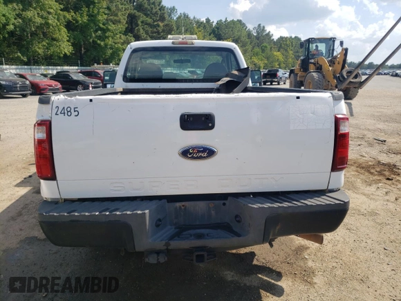2008 Ford F-250 z VIN 1FTSF20R98EC21452, wystawiony jako Copart lot #72365584 z przebiegiem 178 764 mil mil oraz Szkoda całkowita • Salvage title. Historia ofert i sprzedaży dostępna na DreamBid. Obrazek 6.