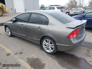 2008 Honda Civic Sdn Si with VIN 2HGFA55598H708796, listed as a IAAI auction lot 41410078 with 105,752 mi miles. Bid and sale history available at carsss.com. Image 3.