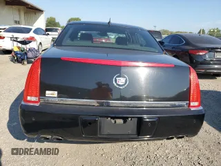 2007 Cadillac DTS Luxury I z VIN 1G6KD57Y87U135769, wystawiony jako Copart lot #53678095 z przebiegiem 134 052 mil mil oraz Nie do naprawy. Historia ofert i sprzedaży dostępna na DreamBid. Obrazek 6.