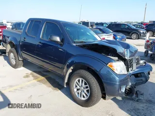 2019 Nissan Frontier SV z VIN 1N6DD0EV1KN797646, wystawiony jako IAAI lot #42203034 z przebiegiem 46 691 mil mil oraz . Historia ofert i sprzedaży dostępna na DreamBid. Obrazek 1.