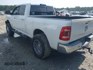 2019 Ram 2500 Lone Star with VIN 3C6UR5DL0KG590912, listed as a IAAI auction lot 42669594 with 128,789 mi miles and . Bid and sale history available at DreamBid. Image 3.