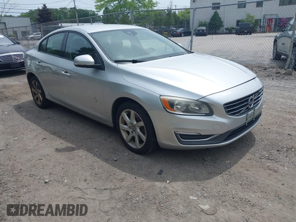 2014 Volvo S60 T5 z VIN YV1612FH2E1285649, wystawiony jako IAAI lot #42371884 z przebiegiem 220 470 mil mil oraz . Historia ofert i sprzedaży dostępna na DreamBid. Obrazek 1.
