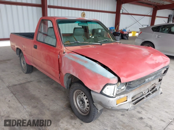 1991 Toyota Pickup with VIN JT4RN81A4M0071920, listed as a IAAI auction lot 42657768 with 257,702 mi miles and . Bid and sale history available at DreamBid. Image 1.