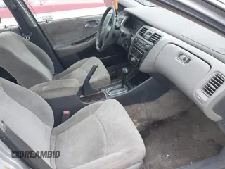 2002 Honda Accord SE с VIN 1HGCG56742A067127, выставлен на аукционе IAAI как лот 41780877 с пробегом 230 226 миль миль и . История ставок и продаж доступна на DreamBid. Изображение 5.
