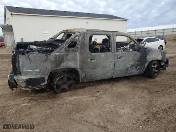 2009 Chevrolet Avalanche LTZ with VIN 3GNEC32039G183602, listed as a Copart auction lot 48079235 with 0 mi miles and Clean Title. Bid and sale history available at carsss.com. Image 3.