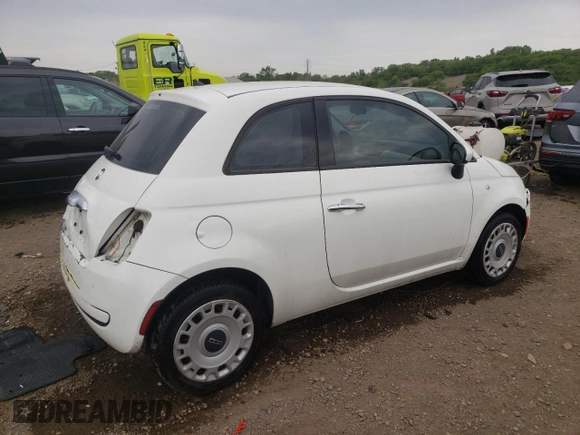 2015 FIAT 500 Pop with VIN 3C3CFFAR7FT569875, listed as a Copart auction lot 58040645 with 94,984 mi miles and Salvage title. Bid and sale history available at DreamBid. Image 3.