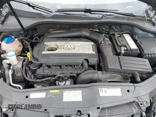 2014 Volkswagen Eos Sport with VIN WVWBW8AH2EV003356, listed as a IAAI auction lot 42394312 with 70,448 mi miles and . Bid and sale history available at DreamBid. Image 10.
