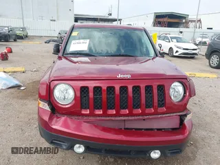 2016 Jeep Patriot Sport z VIN 1C4NJPBB4GD777312, wystawiony jako IAAI lot #41906384 z przebiegiem 154 751 mil mil oraz . Historia ofert i sprzedaży dostępna na DreamBid. Obrazek 12.