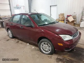 2007 Ford Focus S with VIN 1FAFP34N27W313853, listed as a IAAI auction lot 41491294 with 1 mi miles. Bid and sale history available at carsss.com. Image 1.