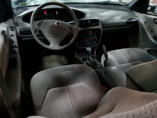 2000 Chrysler Cirrus z VIN 1C3EJ46X5YN305866, wystawiony jako Copart lot #87486274 z przebiegiem 127 123 mil mil oraz Szkody całkowita. Historia ofert i sprzedaży dostępna na DreamBid. Obrazek 8.