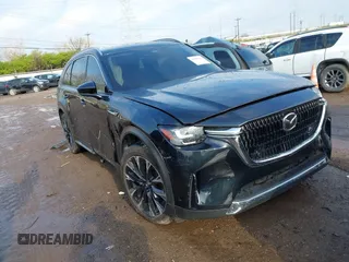 2024 Mazda CX-90 Premium с VIN JM3KKDHA0R1158408, выставлен на аукционе IAAI как лот 41965655 с пробегом 67 836 миль миль и . История ставок и продаж доступна на DreamBid. Изображение 1.