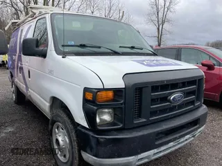 2009 Ford Econoline Cargo with VIN 1FTNE24L19DA84214, listed as a IAAI auction lot 42181564 with 144,490 mi miles and . Bid and sale history available at carsss.com. Image 26.