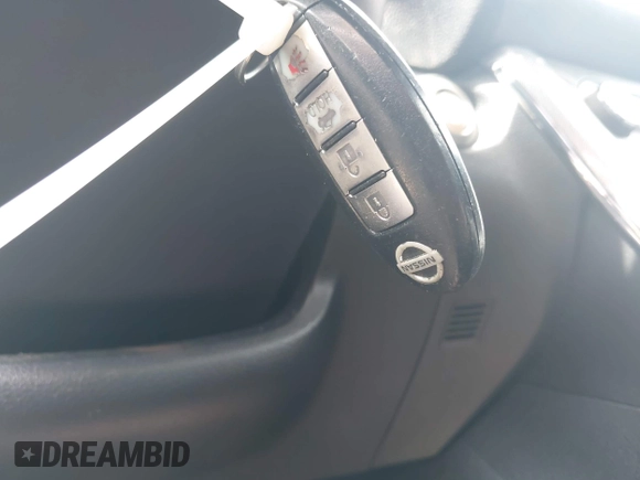 2014 Nissan Sentra SV with VIN 3N1AB7AP5EY278198, listed as a IAAI auction lot 42491250 with 154,250 mi miles and . Bid and sale history available at DreamBid. Image 11.