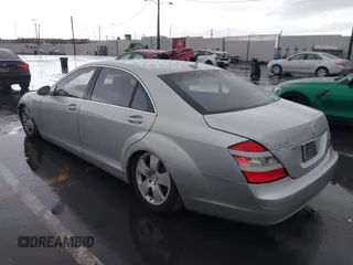 2007 Mercedes-Benz S 550 with VIN WDDNG71X87A134237, listed as a IAAI auction lot 41791341 with 107,783 mi miles and . Bid and sale history available at DreamBid. Image 3.
