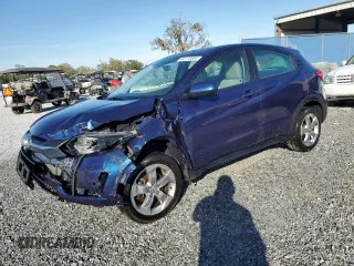 2017 Honda HR-V LX with VIN 3CZRU6H31HG703590, listed as a Copart auction lot 84173064 with 83,402 mi miles and Salvage Title. Bid and sale history available at carsss.com. Image 1.