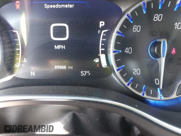 2018 Chrysler Pacifica Touring L Plus с VIN 2C4RC1EG1JR276513, выставлен на аукционе IAAI как лот 41973747 с пробегом 89 888 миль миль и . История ставок и продаж доступна на DreamBid. Изображение 15.