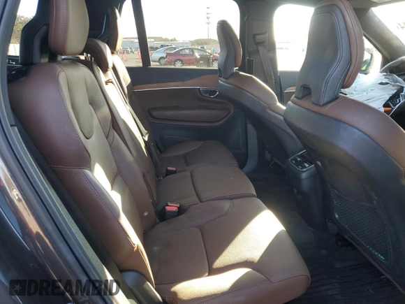 2023 Volvo XC90 Plus with VIN YV4062PN9P1984620, listed as a Copart auction lot 84112814 with 15,422 mi miles and Salvage Title. Bid and sale history available at carsss.com. Image 11.