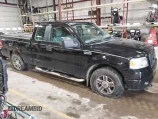 2008 Ford F-150 STX with VIN 1FTRX14W58FB82133, listed as a IAAI auction lot 41728476 with 240,697 mi miles. Bid and sale history available at carsss.com. Image 1.