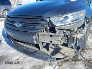 2015 Ford Taurus Limited with VIN 1FAHP2J85FG165823, listed as a IAAI auction lot 41315889 with 134,165 mi miles. Bid and sale history available at carsss.com. Image 6.