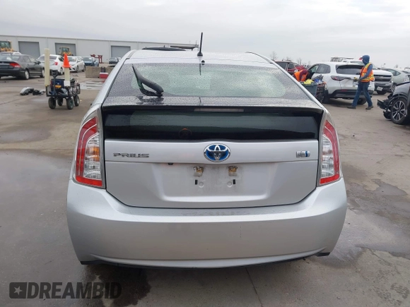 2015 Toyota Prius Four z VIN JTDKN3DU7F1942591, wystawiony jako IAAI lot #41439295 z przebiegiem 86 406 mil mil oraz . Historia ofert i sprzedaży dostępna na DreamBid. Obrazek 17.