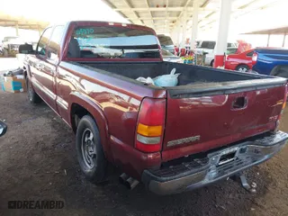2002 GMC Sierra 1500 SLE with VIN 2GTEC19V821114370, listed as a IAAI auction lot 41728399 with 254,162 mi miles. Bid and sale history available at carsss.com. Image 3.