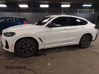 2024 BMW X4 xDrive30i z VIN 5UX33DT06R9U63095, wystawiony jako IAAI lot #40352257 z przebiegiem 19 349 mil mil oraz . Historia ofert i sprzedaży dostępna na DreamBid. Obrazek 19.