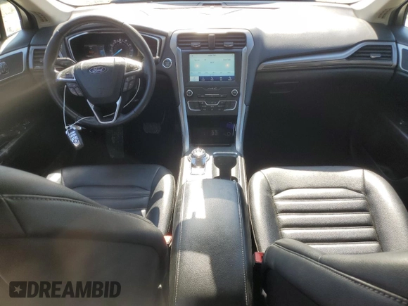 2020 Ford Fusion SEL z VIN 3FA6P0CD7LR196193, wystawiony jako Copart lot #53254465 z przebiegiem 79 944 mil mil oraz Szkoda całkowita • Salvage title. Historia ofert i sprzedaży dostępna na DreamBid. Obrazek 8.