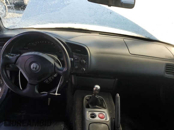 2000 Honda S2000 z VIN JHMAP114XYT005335, wystawiony jako Copart lot #44840025 z przebiegiem 128 845 mil mil oraz Czysty tytuł • Clean title. Historia ofert i sprzedaży dostępna na DreamBid. Obrazek 8.