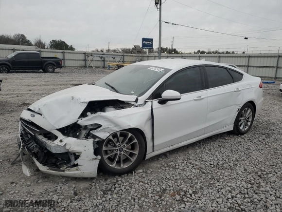 2020 Ford Fusion SE with VIN 3FA6P0HDXLR110951, listed as a Copart auction lot 88702955 with 0 mi miles and Salvage Title. Bid and sale history available at carsss.com. Image 1.