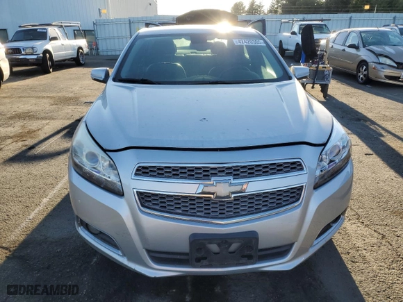 2013 Chevrolet Malibu LTZ with VIN 1G11H5SA7DF303109, listed as a Copart auction lot 42420305 with 204,200 mi miles and Salvage Title. Bid and sale history available at carsss.com. Image 5.