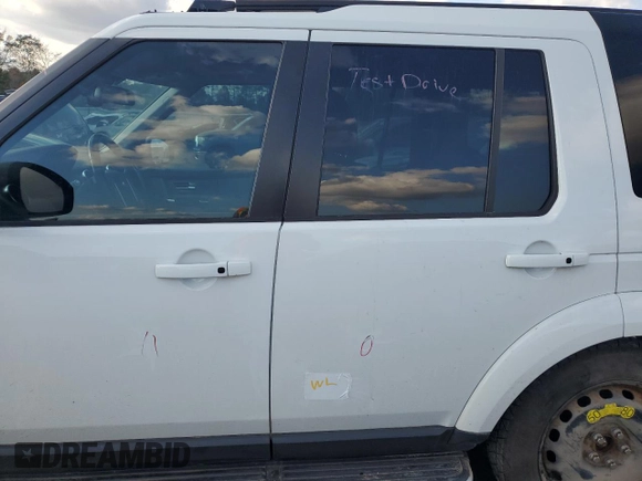 2015 Land Rover LR4 Lux with VIN SALAK2V62FA758263, listed as a Copart auction lot 78508114 with 84,481 mi miles and Salvage title. Bid and sale history available at DreamBid. Image 13.
