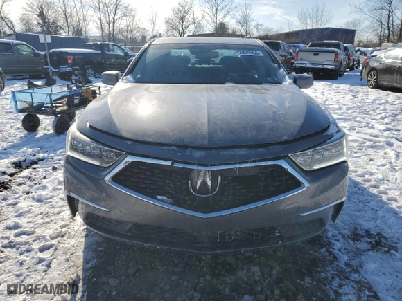 2018 Acura RLX w/Technology Pkg with VIN JH4KC1F57JC001458, listed as a Copart auction lot 42004965 with 31,216 mi miles and Clean Title. Bid and sale history available at carsss.com. Image 5.