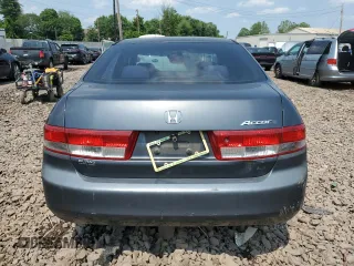 2003 Honda Accord LX z VIN 1HGCM56393A133582, wystawiony jako Copart lot #60658325 z przebiegiem Nie podano mil oraz Szkoda całkowita • Salvage title. Historia ofert i sprzedaży dostępna na DreamBid. Obrazek 6.