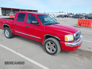 2007 Dodge Dakota with VIN 1D7HE58K77S235894, listed as a IAAI auction lot 41812621 with 210,708 mi miles and . Bid and sale history available at DreamBid. Image 1.