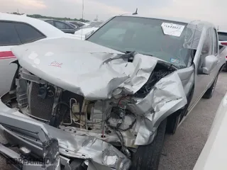 2012 Chevrolet Colorado LT w/1LT with VIN 1GCDSCF93C8110498, listed as a IAAI auction lot 41844022 with 205,737 mi miles. Bid and sale history available at carsss.com. Image 6.